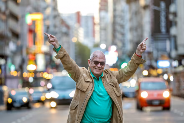Andrés Neumann: “Mi vida fue un festival permanente que sucedía en todo el planeta”