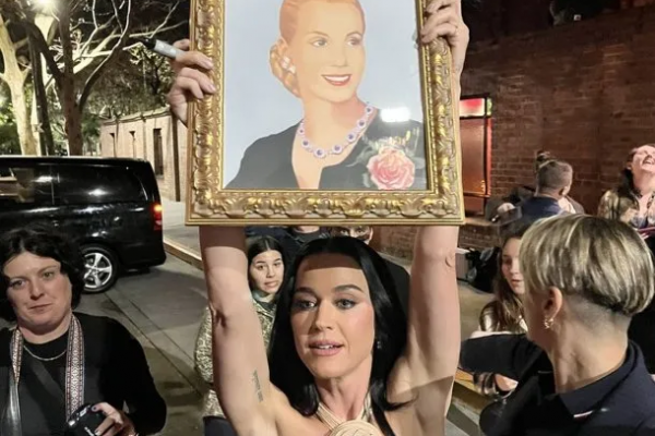 Katy Perry ya está en Argentina y se encontró con sus fans