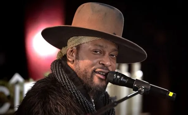 Tristeza en el mundo de la música: murió D’Angelo, reconocido cantante ganador de cuatro premios Grammy