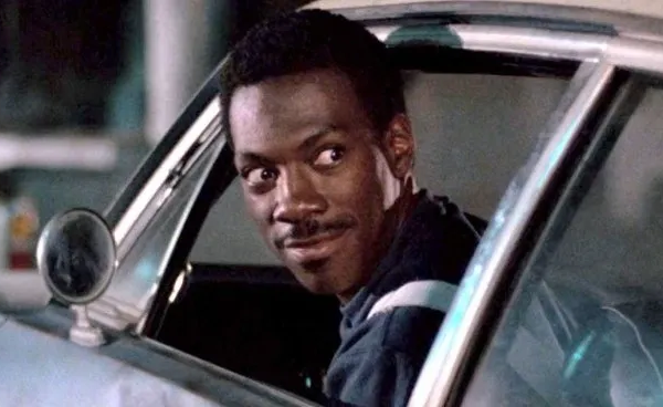 Netflix sumó un clásico de la comedia: la película que lanzó a Eddie Murphy al estrellato