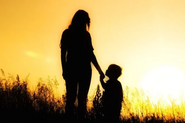 Día de la Madre: ¿cuál es su origen y por qué se celebra cada tercer domingo de octubre?