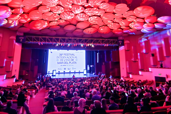 El Festival Internacional de Cine de Mar del Plata celebrará a Fabián Bielinsky, Milo Forman y Yuzo Kawashima con homenajes y restrospectivas