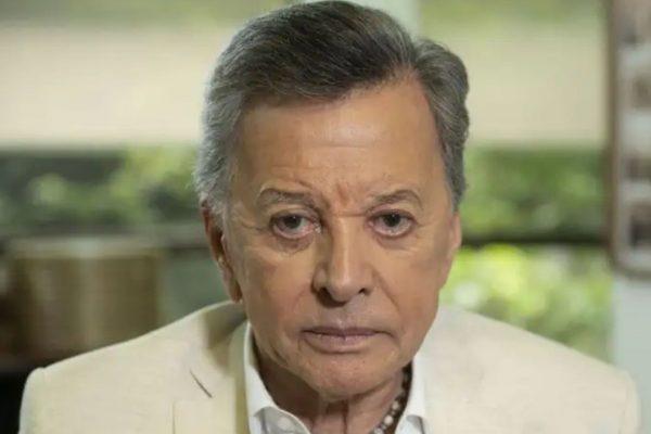 Palito Ortega suspendió un show en Paraná por motivos de salud