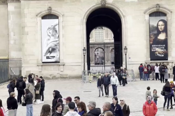 Qué se sabe de los dos detenidos por el robo del Louvre: tenían antecedentes y estaban a punto de huir de Francia
