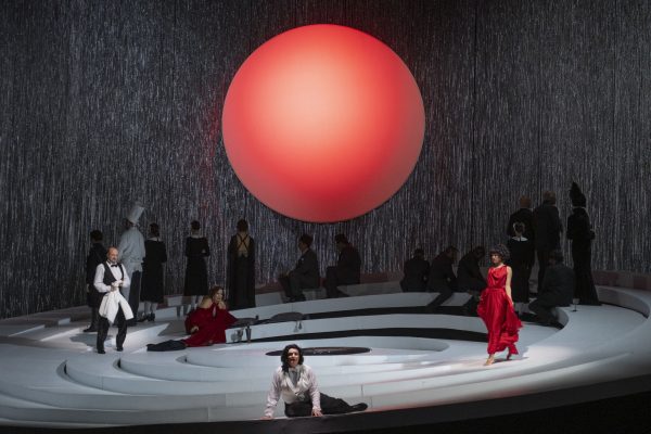 ‘Salomé’ en el Teatro Colón con erotismo y muerte en una puesta audaz