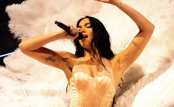 Dua Lipa anticipó en Spotify una playlist de canciones para sus shows en la Argentina
