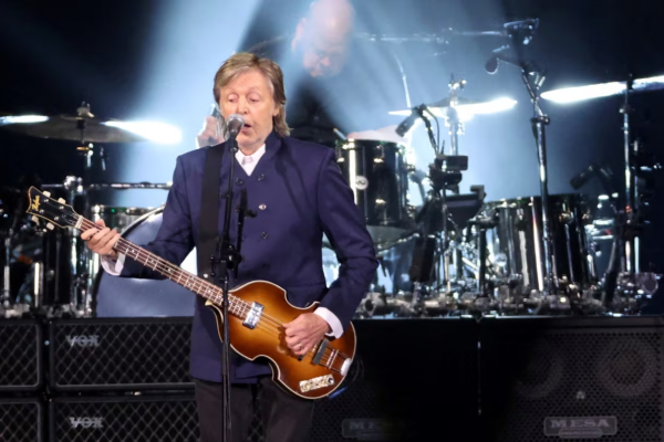 Paul McCartney sorprendió al tocar “Help!” por primera vez en 35 años