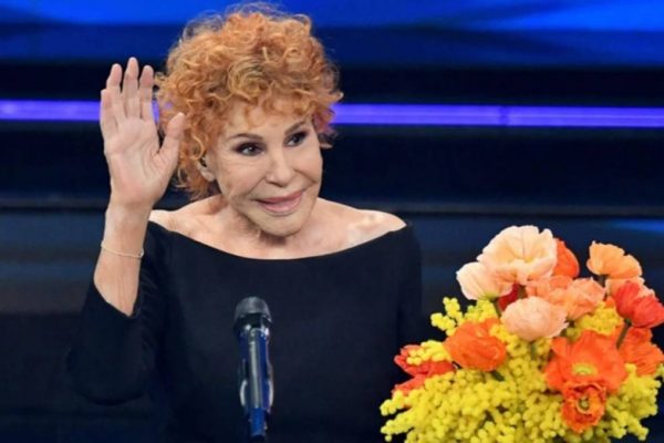 Murió Ornella Vanoni, una de las voces más influyentes de la música italiana