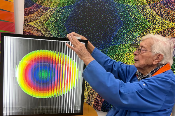 Julio Le Parc, a los 97 años: “No soy fotógrafo ni artista. Solo un experimentador”