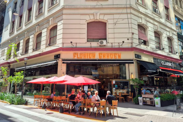Cafetines de Buenos Aires: el origen de un sitio que fue vanguardia y rompió con lo establecido en medio de un entorno conservador
