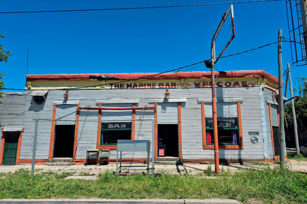 Cafetines de Buenos Aires: historias breves del “antro” que fue un burdel portuario y mantiene la autenticidad de los años sesenta
