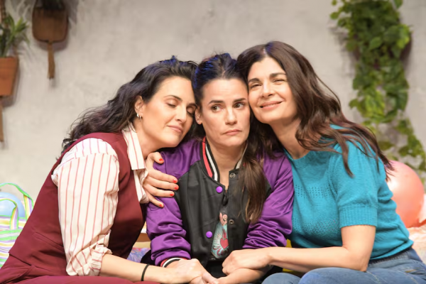 Cartelera teatral: una tibia recuperación de público, ciertas rarezas de programación y lo que se viene en 2026