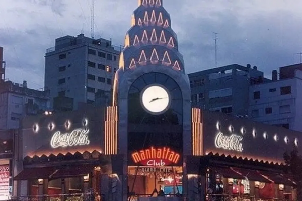 Adiós al Manhattan porteño: demolerán un bar ícono de los 90 y revive la nostalgia de otros lugares famosos