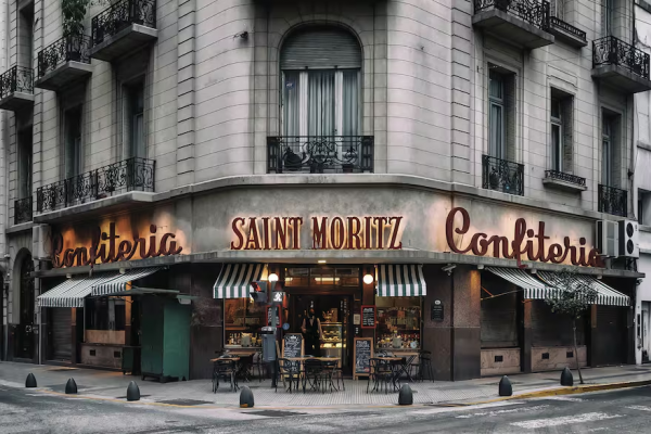 La Noche de los Museos en los Bares Notables: cuáles son los cafés que participan y toda la programación de los shows