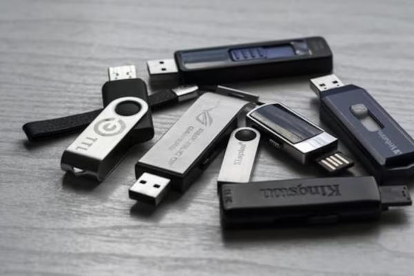 Adiós a las memorias USB y pendrives: esta es la nueva forma para guardar información