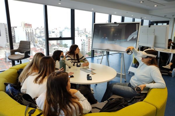 UADE Art Digital Twin: La primera experiencia inmersiva integramente desarrollada desde la Universidad