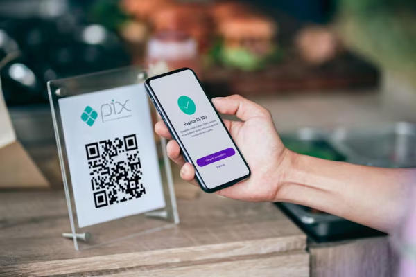 De la tarjeta a Pix: una guía para pagar las vacaciones fuera de la Argentina