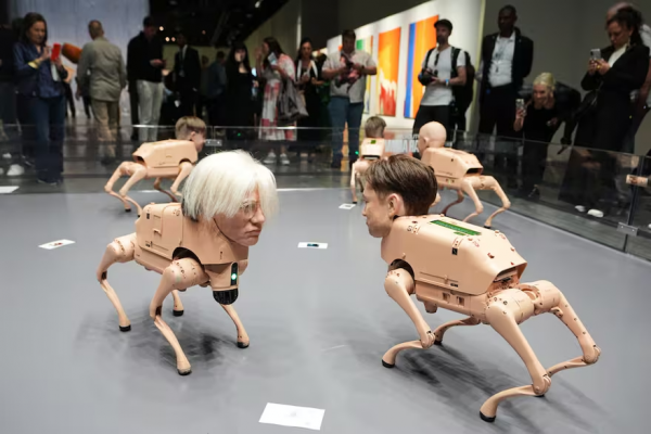 Art Basel Miami Beach: de una pintura diminuta de Frida Kahlo a excrementos de perros robots