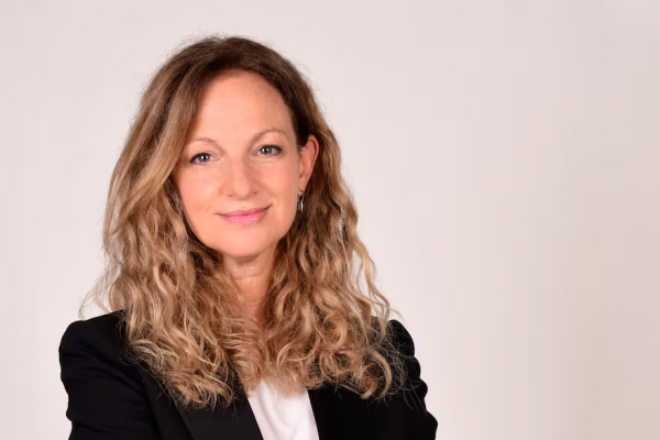 Es argentina, trabaja en Google y reveló cuál es la próxima revolución que traerá la inteligencia artificial