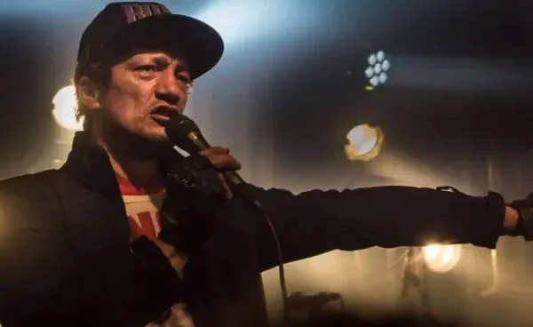 Antes de su show de regreso en Córdoba, Pity Álvarez anticipó el estreno de su nueva canción «No sé cuánto»