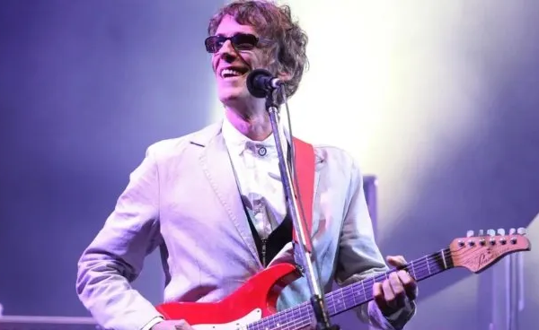 La Ciudad de Buenos Aires celebra a Luis Alberto Spinetta con una serie de shows gratuitos y al aire libre