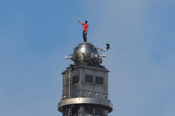 Mirá los videos: Así fue el momento en que Alex Honnold conquistó la cima del rascacielos Taipei 101 en Taiwán