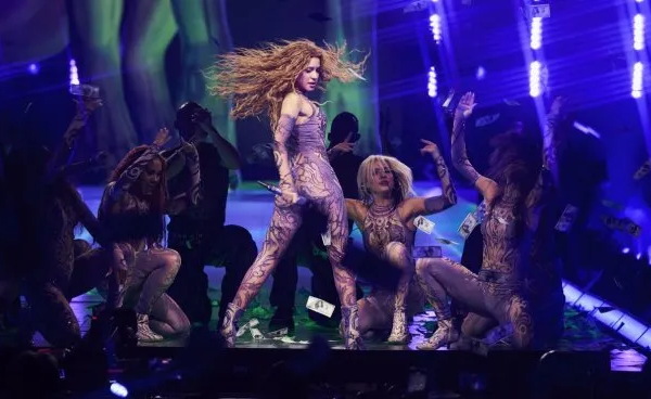 «Las Mujeres Ya No Lloran Tour»: Shakira rompió el récord a la gira de mayor recaudación en la historia de la música latina