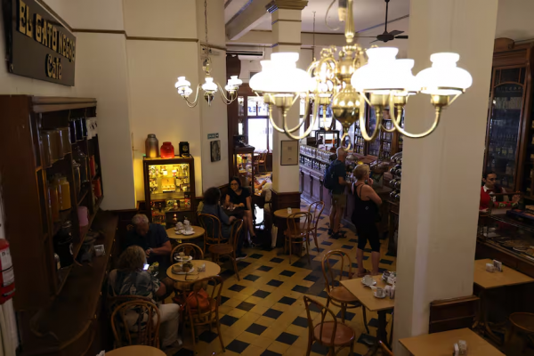 El clásico porteño que fundó un inmigrante español inspirado en sus viajes a oriente