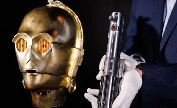 De «Star Wars» a «Terminator»: una subasta pone a la venta objetos clásicos del cine