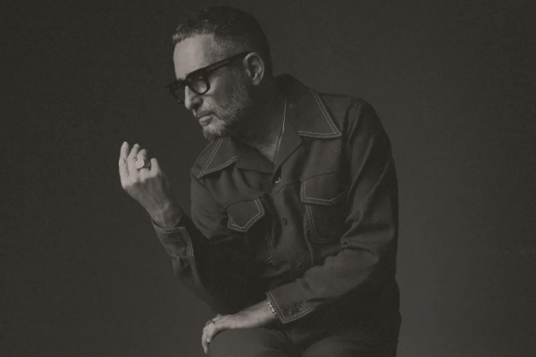 Jorge Drexler abre una nueva etapa con “Toco madera”, un regreso vibrante a sus raíces rítmicas