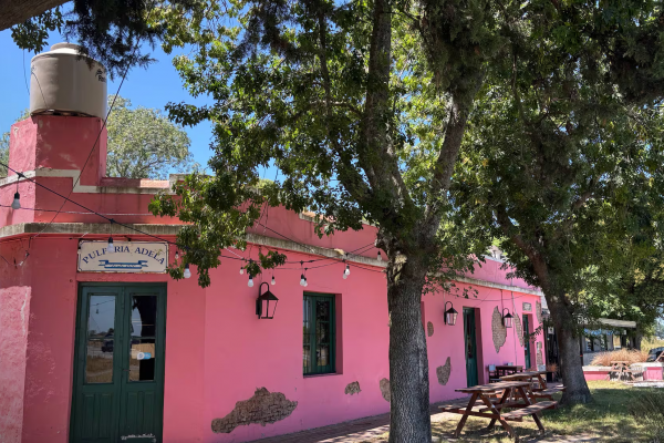 En la Ruta 2: la pulpería que visitaba Carlos Gardel y ahora es restaurante de campo
