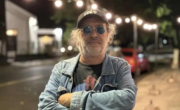 Pedro Saborido, sobre su nuevo libro: «Hay que tener la astucia de buscar la felicidad en cosas pequeñas»