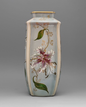 Continúa la subasta virtual de arte decorativo de Martín Saráchaga