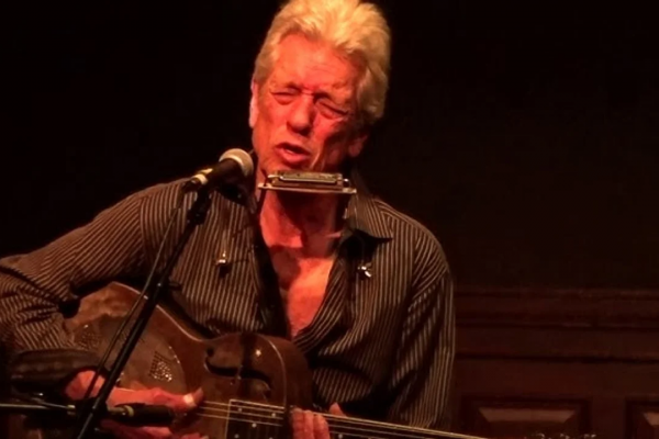Murió John Hammond Jr., referente del revival del blues de los 60