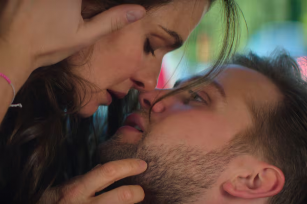 Estrenos de Netflix en marzo: de la miniserie erótica con Rachel Weisz a los films Peaky Blinders y Parque Lezama