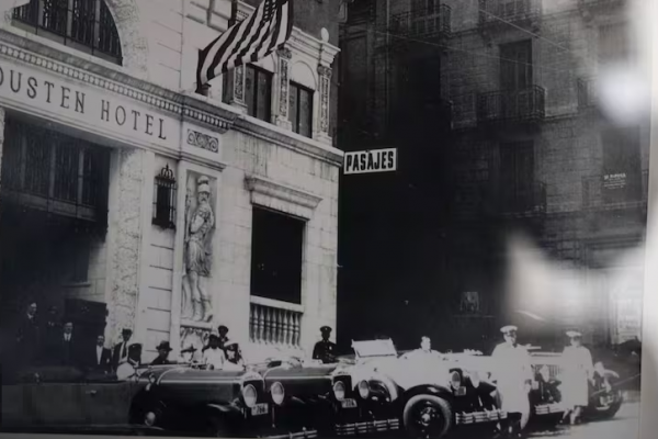 Cumple 100 años el edificio inspirado en un castillo francés que encargó una princesa amiga de Borges en un baldío