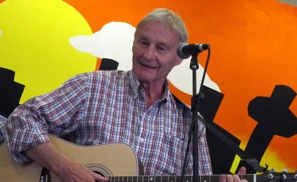 Murió el músico Len Garry, reconocido por ser parte de The Quarrymen junto a John Lennon y Paul McCartney