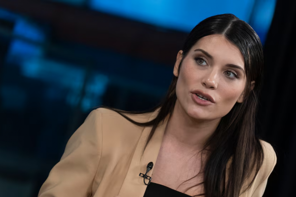 Eva De Dominici se sometió a una intervención quirúrgica y se complicó: cómo sigue su salud