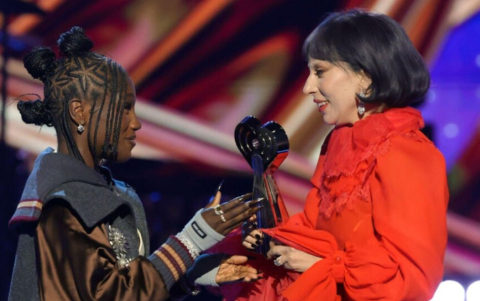 Así es “Runway”, la canción de Lady Gaga y Doechii que forma parte de “El diablo viste a la moda 2″