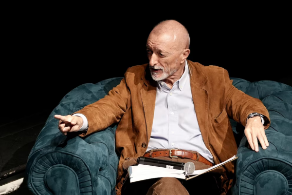 Arturo Pérez Reverte: “Ahora el mundo está lleno de escritores que no han leído un libro en su vida”