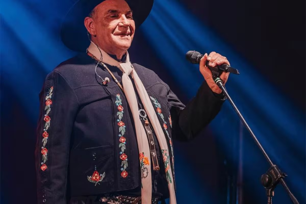 El gobierno de Salta le otorgó un subsidio vitalicio al “Chaqueño” Palavecino y crece la polémica