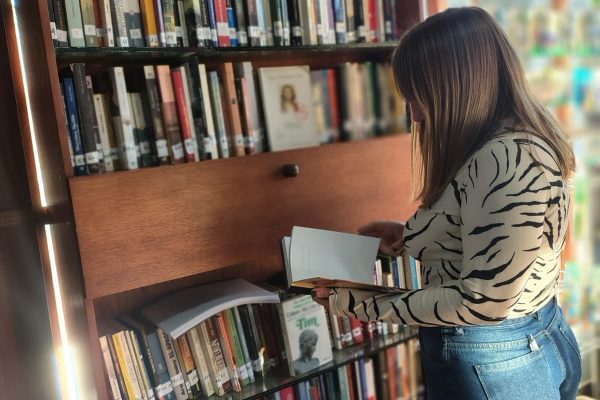 Los libros como remedios: una farmacia-biblioteca en una ciudad bonaerense