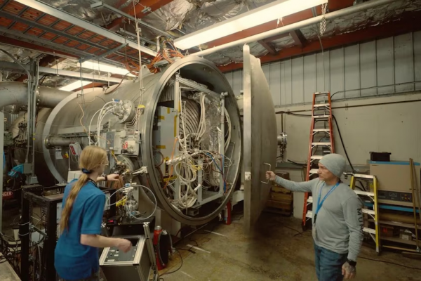 La NASA probó un nuevo motor espacial y dio otro paso hacia los viajes tripulados a Marte