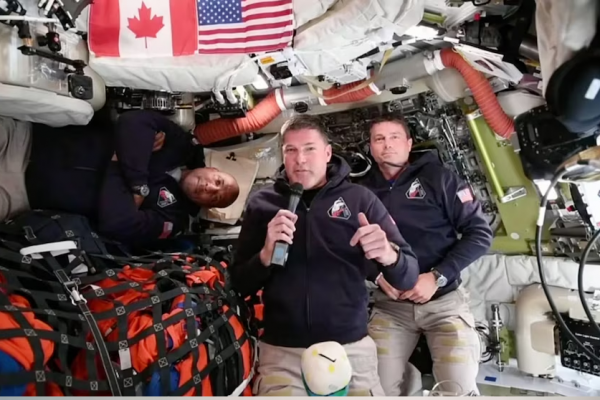 Misión Artemis II de la NASA: mirá los videos de los astronautas que hablaron desde el espacio y contaron lo que nunca antes vieron en la Tierra y la Luna