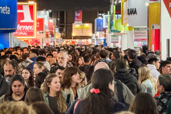 La Feria del Libro de Buenos Aires cerró su edición número 50 con récord de público