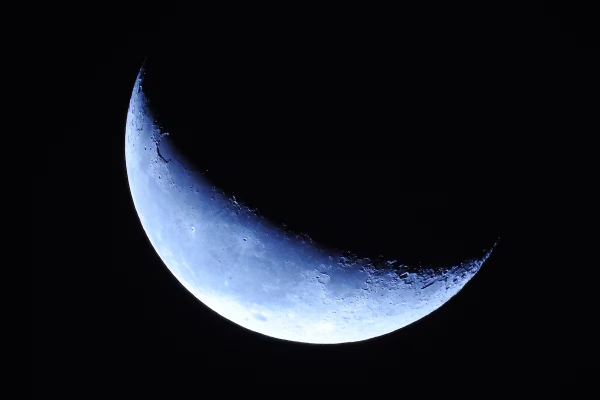 Qué es la Microluna o «Luna Azul», el fenómeno astronómico que llega para despedir mayo