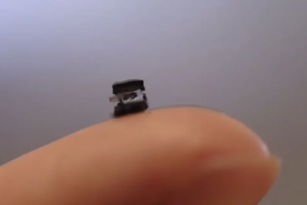 Desarrollaron un Robot quirúrgico que cambia hasta cinco funciones en menos de un segundo