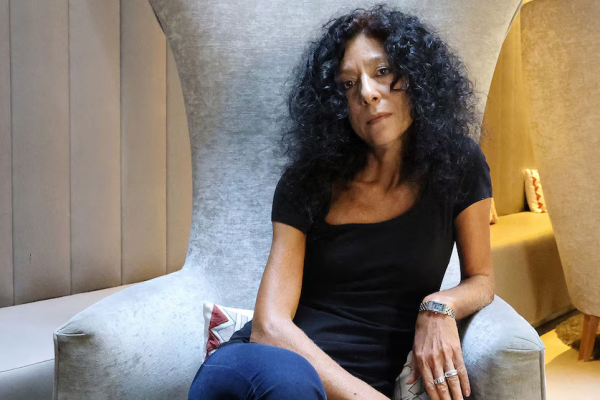 La argentina Leila Guerriero ganó el Premio Strega Europeo por una obra sobre la dictadura argentina