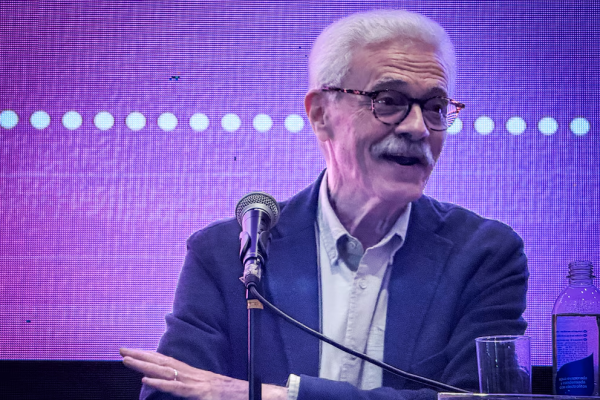 Guillermo Schavelzon: “Hoy se publica el doble de libros de los que se pueden vender”