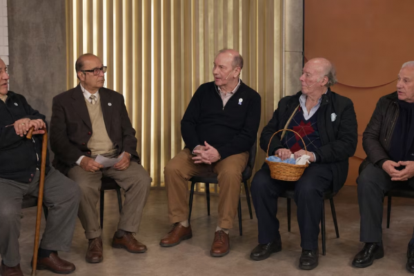 Son descendientes de Belgrano, Matheu, Paso, French y Beruti y crearon una asociación para mantener vivo el legado de la Revolución